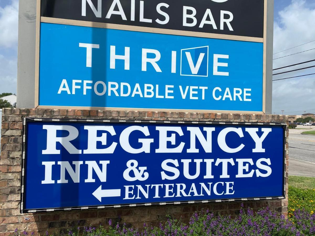 Regency Inn & Suites- Nw Houston Jersey Village Buitenkant foto