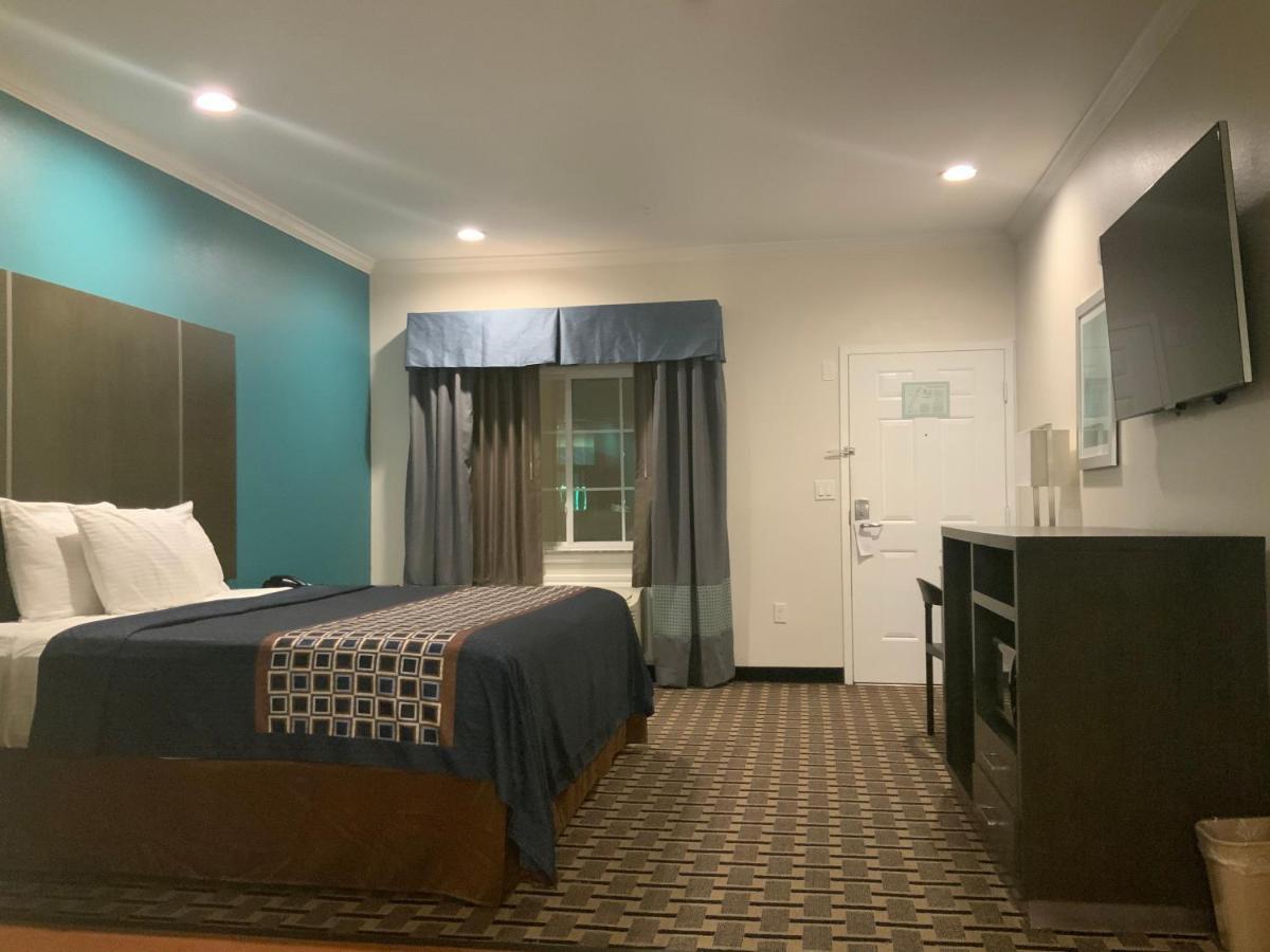 Regency Inn & Suites- Nw Houston Jersey Village Buitenkant foto