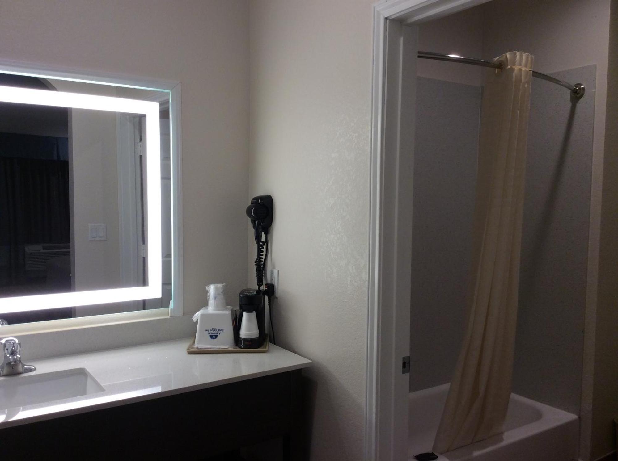 Regency Inn & Suites- Nw Houston Jersey Village Buitenkant foto