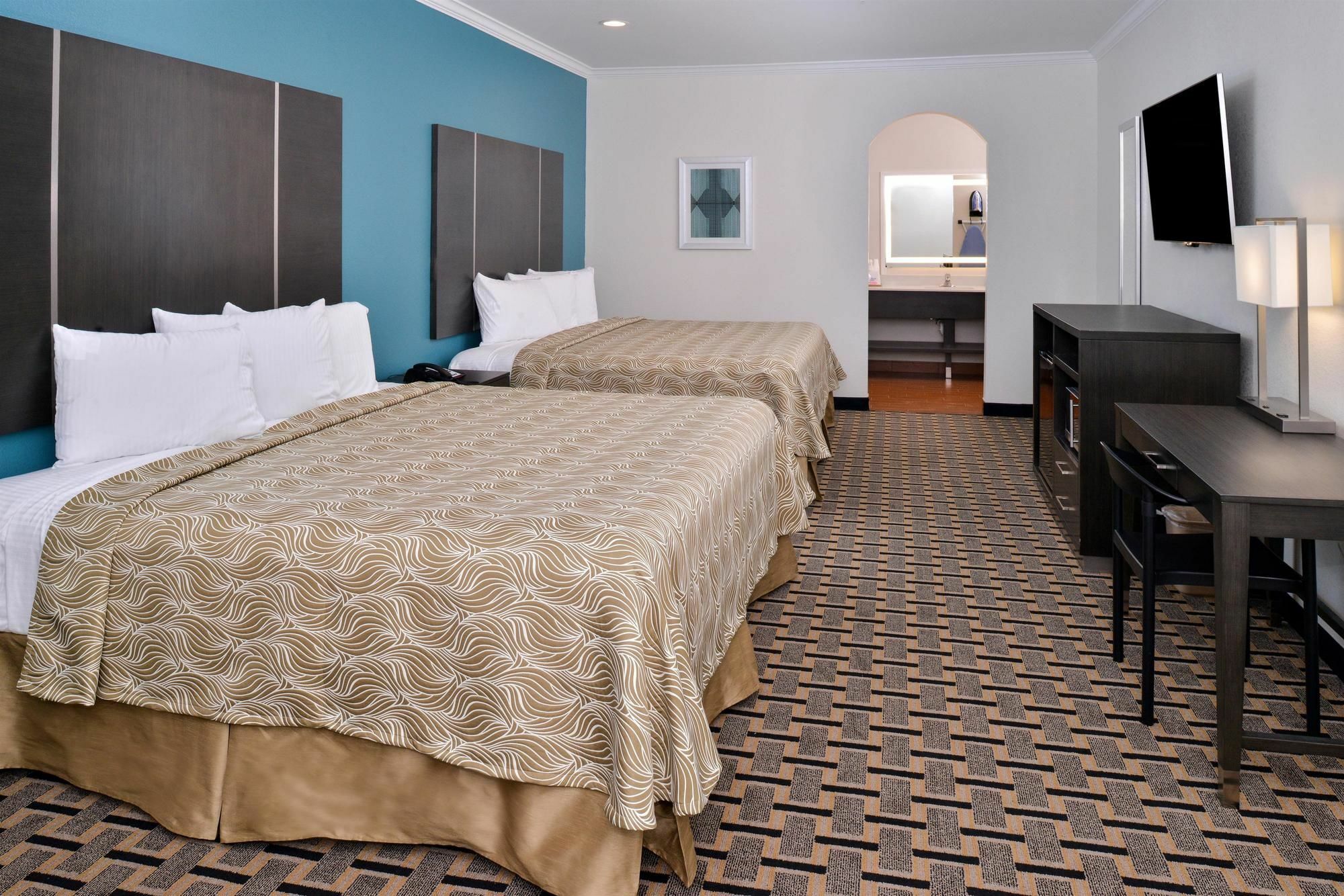 Regency Inn & Suites- Nw Houston Jersey Village Buitenkant foto