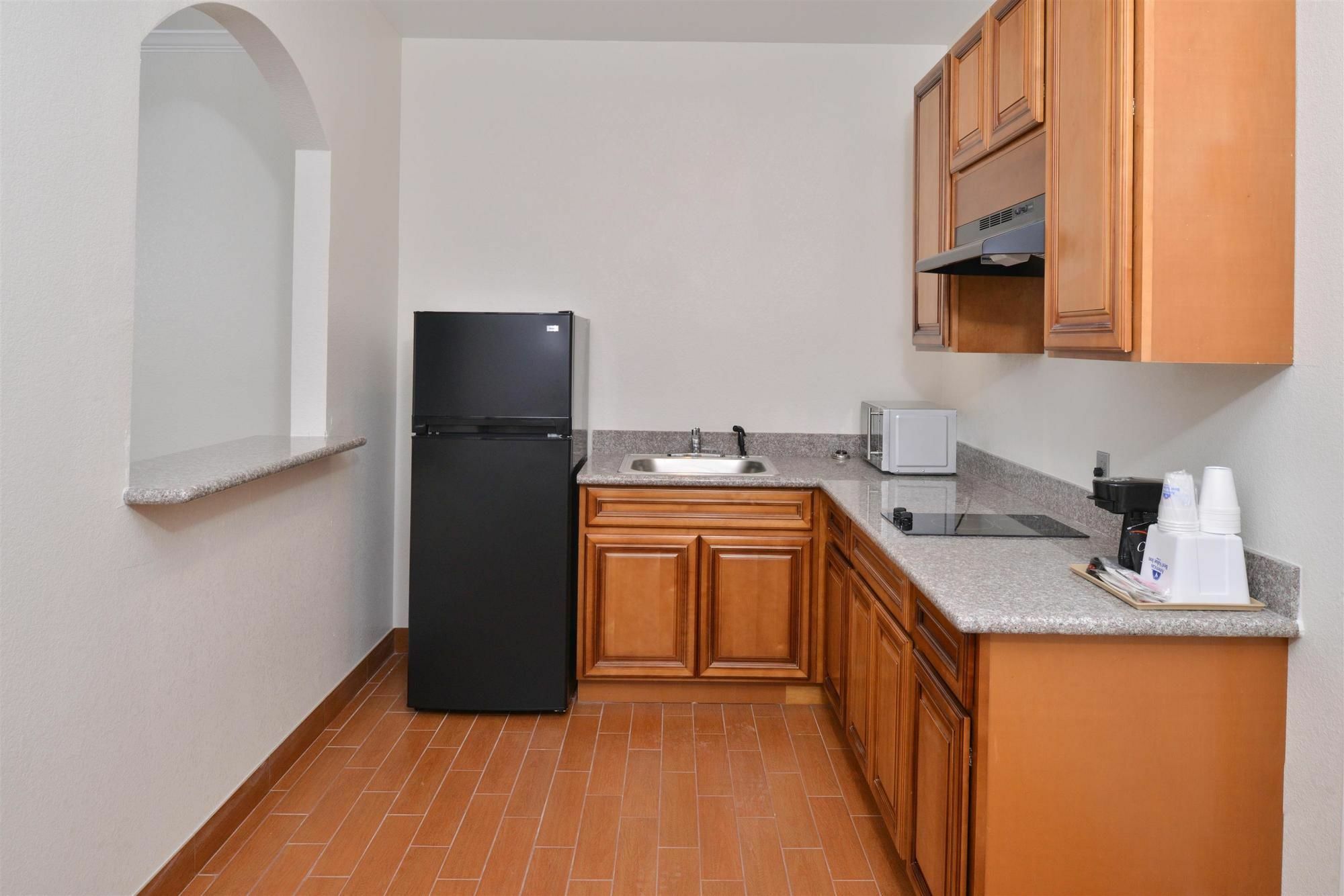 Regency Inn & Suites- Nw Houston Jersey Village Buitenkant foto