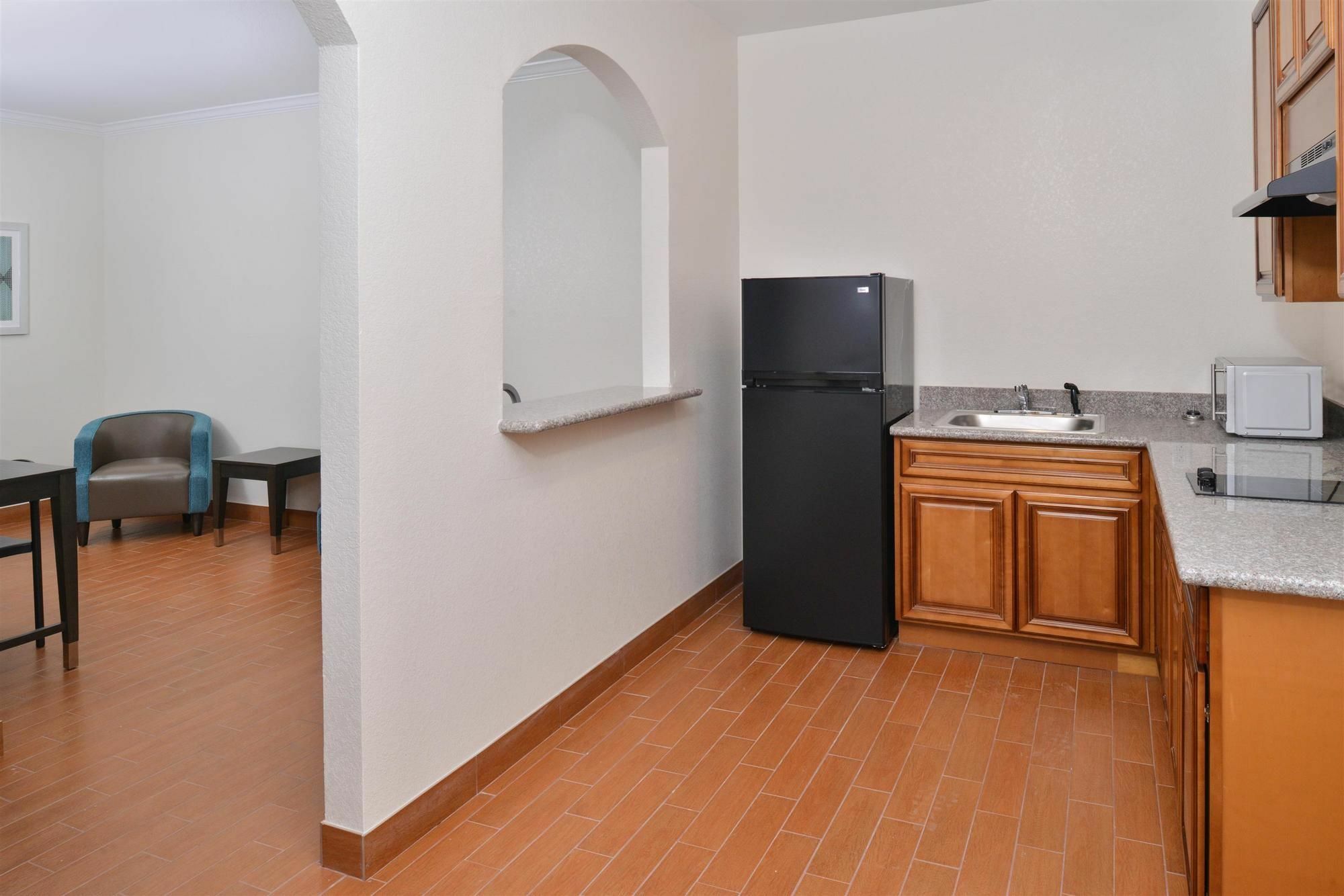 Regency Inn & Suites- Nw Houston Jersey Village Buitenkant foto